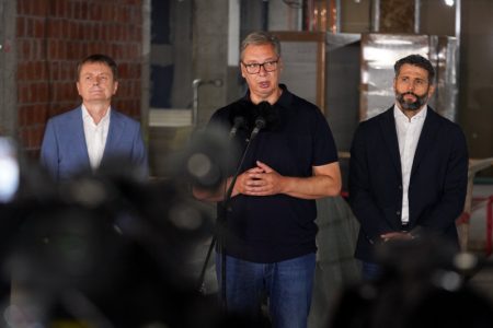 “Stižu najbolji lekovi na svetu”: Vučić najavio veliku novinu u lečenju kancera