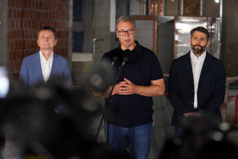 “Stižu najbolji lekovi na svetu”: Vučić najavio veliku novinu u lečenju kancera