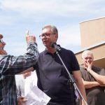 Vučić: "Povećanje minimalca je ogromno, država preuzela deo tereta"