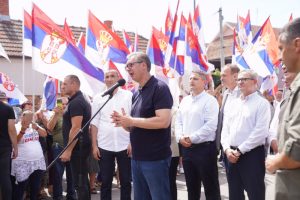 Vučić: “Nisam gospodar, već vaš sluga – moj život je cela Srbija” (VIDEO)