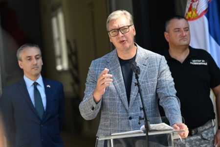 Vučić: “Prvi put sam optimista da u septembru može da se završi pitanje NIS-a”