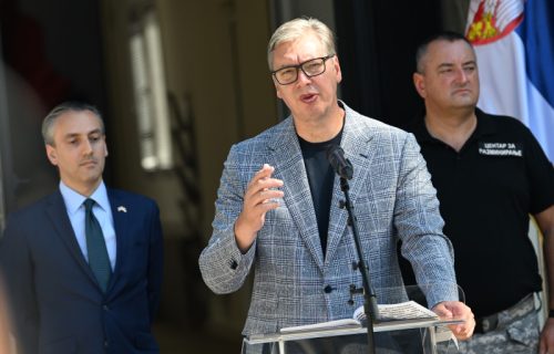 Vučić: "Prvi put sam optimista da u septembru može da se završi pitanje NIS-a"