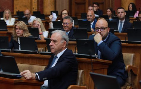 Ponoš kažnjen sa 10 odsto od plate, pojedine građane nazvao “stadom”