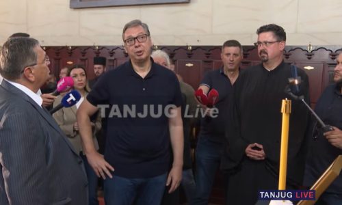 Vučić u Belegišu, obilazi hram Prenosa moštiju Svetog oca Nikolaja