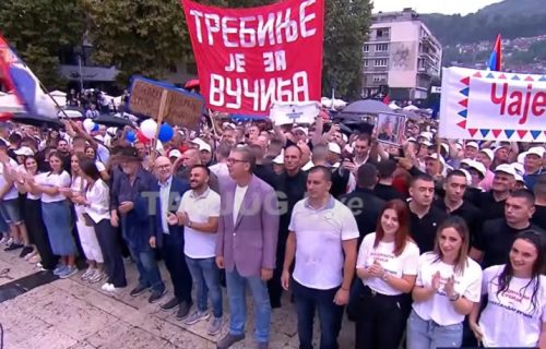 Predsednik Vučić na mitingu SNS-a u Užicu