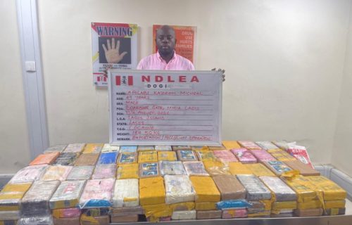 Nigerijski influenser osumnjičen za veze sa trgovinom drogom: Zaplenjen kokain vredan 24 miliona evra