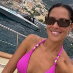 Gori internet, samo što ne pukne: Ana se skinula u Italiji i napravila opšti haos (FOTO)