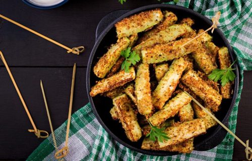 Štapići od tikvica sa mocarelom: Savršeni za predjelo ili lagani ručak (RECEPT+VIDEO)