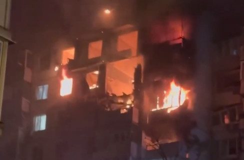 Ukrajina pogodila stambene zgrade u Belgorodu: Ubijeno najmanje troje, među ranjenima i deca (VIDEO)