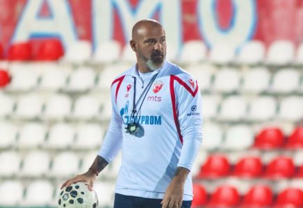 Stanković o isključenju: “Crveni karton je sastavni deo igre, u utorak nam treba svaki glas, srce i dlan”