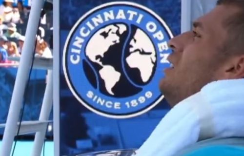 Kakav "doping" u Sinsinatiju: Komentatori u šoku kad su videli šta je tražio italijanski teniser (VIDEO)