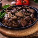 Mala porcija, a pravo nutritivno bogatstvo: Zašto je pileća džigerica jedna od najvrednijih namirnica na tanjiru