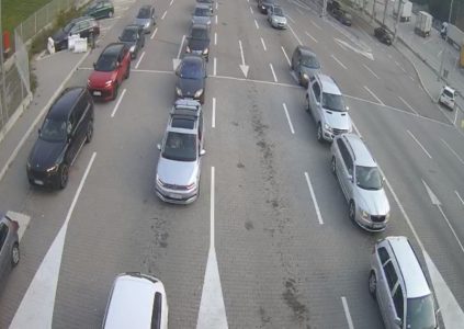 Kakvo je jutros stanje na granicama: Na jednom prelazu čeka se oko 20 minuta
