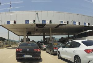 “Naoružajte se strpljenjem”: AMSS upozorava, na granicama se čeka i do sat vremena