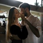 Zaboravite aplikacije za upoznavanje: Nova generacija traži ljubav, na sasvim drugom mestu (VIDEO)