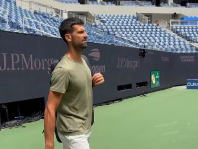 Stigao u Njujork i ne gubi vreme: Novak odradio prvi trening na Flešing Medouzu (VIDEO)