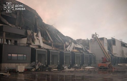 Stravičan udar na Kijev i okolinu: Najmanje 15 mrtvih, dim obavio grad, razoreni brojni logistički centri