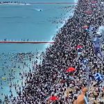 Srećno onima koji ovde letuju: Na plažu dugu 1,8 km se upakuje i do 200.000 ljudi, snimci za nevericu