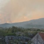 Helikopteri gase požar na Velestovu kod Cetinja