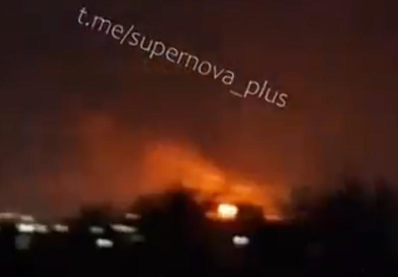 Razmena udara dronovima i raketama: Na meti dve ruske rafinerije, u Ukrajini vojna industrija i brodovi