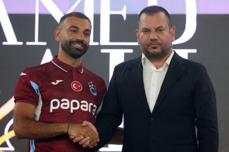 Ludnica na dočeku: Ovo su prve reči Mohameda Salaha posle promocije u Trabzonu pred 40.000 ljudi (VIDEO)