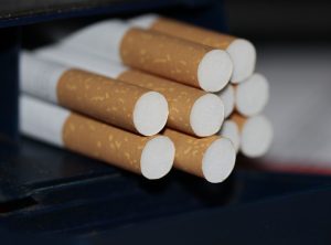 Od danas novi iznosi minimalnih akciza za cigarete i rezani duvan