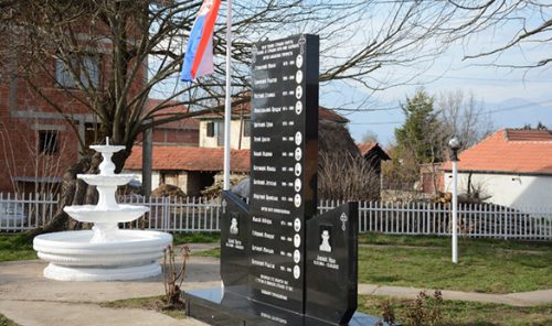 “Bol ne bledi ni 23 godine kasnije”: Kancelarija za KiM povodom godišnjice zločina u Goraždevcu