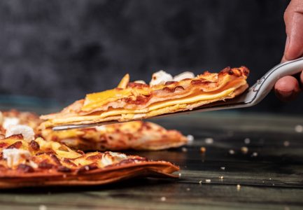 Pica štapići: Italijanski specijalitet, sa formom uvijenih štapića (RECEPT+VIDEO)