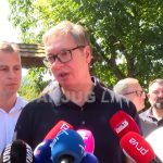 Vučić stigao u Temsku, poseta gazdinstvu Penčić: "Divno mesto, siromašno je, ali se polako ljudi snalaze"