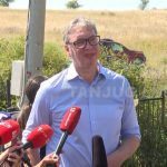 (UŽIVO) Vučić u poseti Donjem Malovanu kod Kupresa: "Mnogo je teško ovde biti Srbin, a danas je još teže" (VIDEO)
