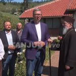 Vučić u obilasku jugozapada Srbije: Posle Uvca predsednik posetio manastir Svete Trojice (VIDEO)