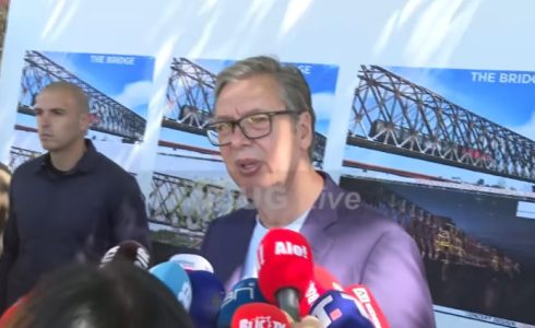 (UŽIVO) Vučić u obilasku radova na rekonstrukciji Starog železničkog mosta