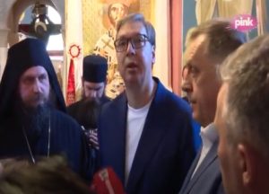 Vučić obećao pomoć manastiru Rmanj: “Ako su u pitanju pare to ćemo da rešimo”