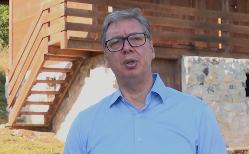 Vučić se obratio iz Čipuljića: “Mir radi za Srbe, brže se razvijamo od ostalih”