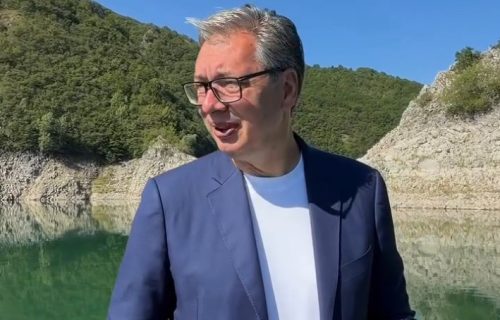Vučić se oglasio sa idiličnog Uvačkog jezera: U kadru i veličanstvena ptica, jedan od simbola Srbije