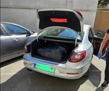 Filmska akcija policije u Beogradu: Zaplenjena droga vredna oko dva miliona evra, uhapšene tri osobe