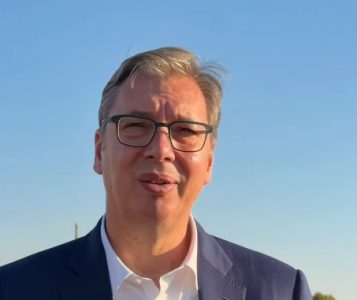 (UŽIVO) Vučić obilazi istok Srbije: “Rušili su nam zemlju dve godine, 25. oktobra budite odgovorni”