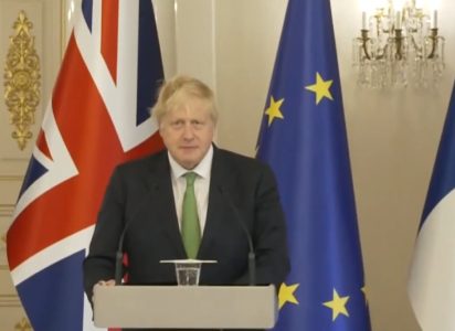 Boris Džonson u kompoziciji voza koju je pogodio ruski dron: “Ne znam šta je nateralo Putina na ovo”