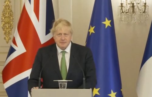 Boris Džonson u kompoziciji voza koju je pogodio ruski dron: "Ne znam šta je nateralo Putina na ovo"
