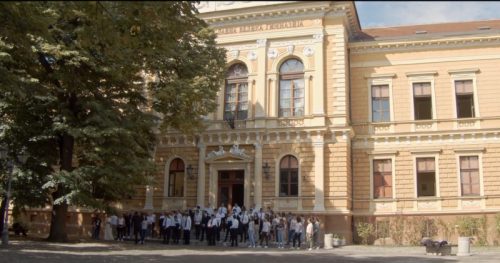 Direktor Jovine gimnazije u Novom Sadu: “Odluke Osnovnog suda predstavljaju udar na ustavni poredak”