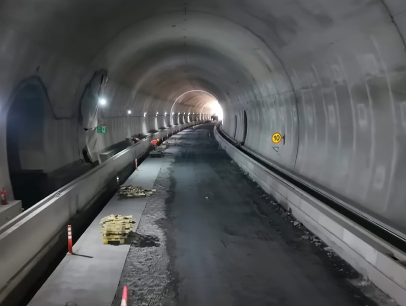 Najduži tunel u Srbiji ulazi u završnu fazu: Više od 650 radnika i 280 mašina rade u tri smene