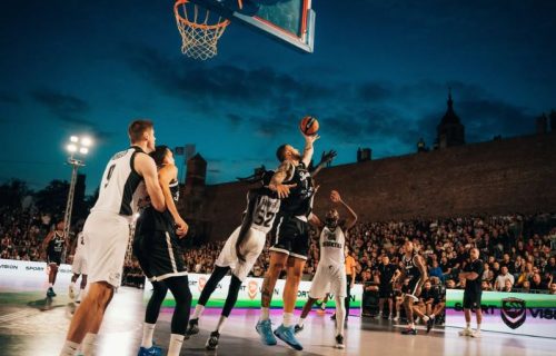 Spektakl na Kališu: Partizan pod otvorenim nebom razbio Alimpijev Bešiktaš (FOTO)