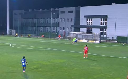 Golmane, šta ti bi? Bizaran autogol o kojem već bruji Srbija – Ovo se ne viđa svaki dan (VIDEO)