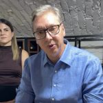 Vučić na Paliću razgovarao sa mladima: Slaninom i posluženjem iskupio se za dug govor na salašu