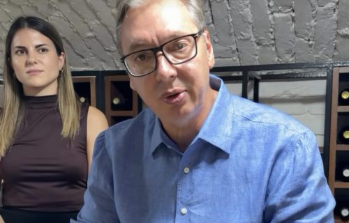 Vučić na Paliću razgovarao sa mladima: Slaninom i posluženjem iskupio se za dug govor na salašu