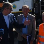 (UŽIVO) Vučić u Zapadnobačkom okrugu: Predsednik obilazi domaćinstvo porodice Malbaša u selu Svilojevo (VIDEO)