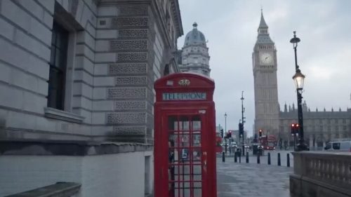 Kultna britanska crvena telefonska govornica,od sada i kao deo kućne dekoracije