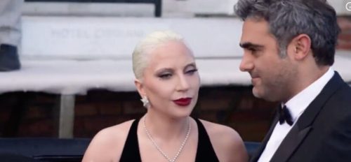 Ledi Gaga postala majka: Pevačica i njen verenik dobili prvo dete u potpunoj tajnosti