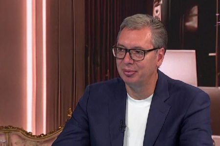 (UŽIVO) Vučić se obraća građanima: Predsednik govori o svim aktuelnim temama
