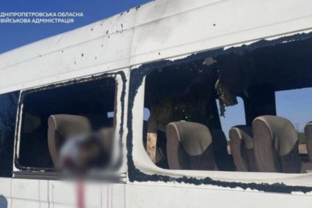 Ruski dron pogodio putnički autobus u Ukrajini: Petoro poginulih, sedmoro ranjenih u Nikopolju